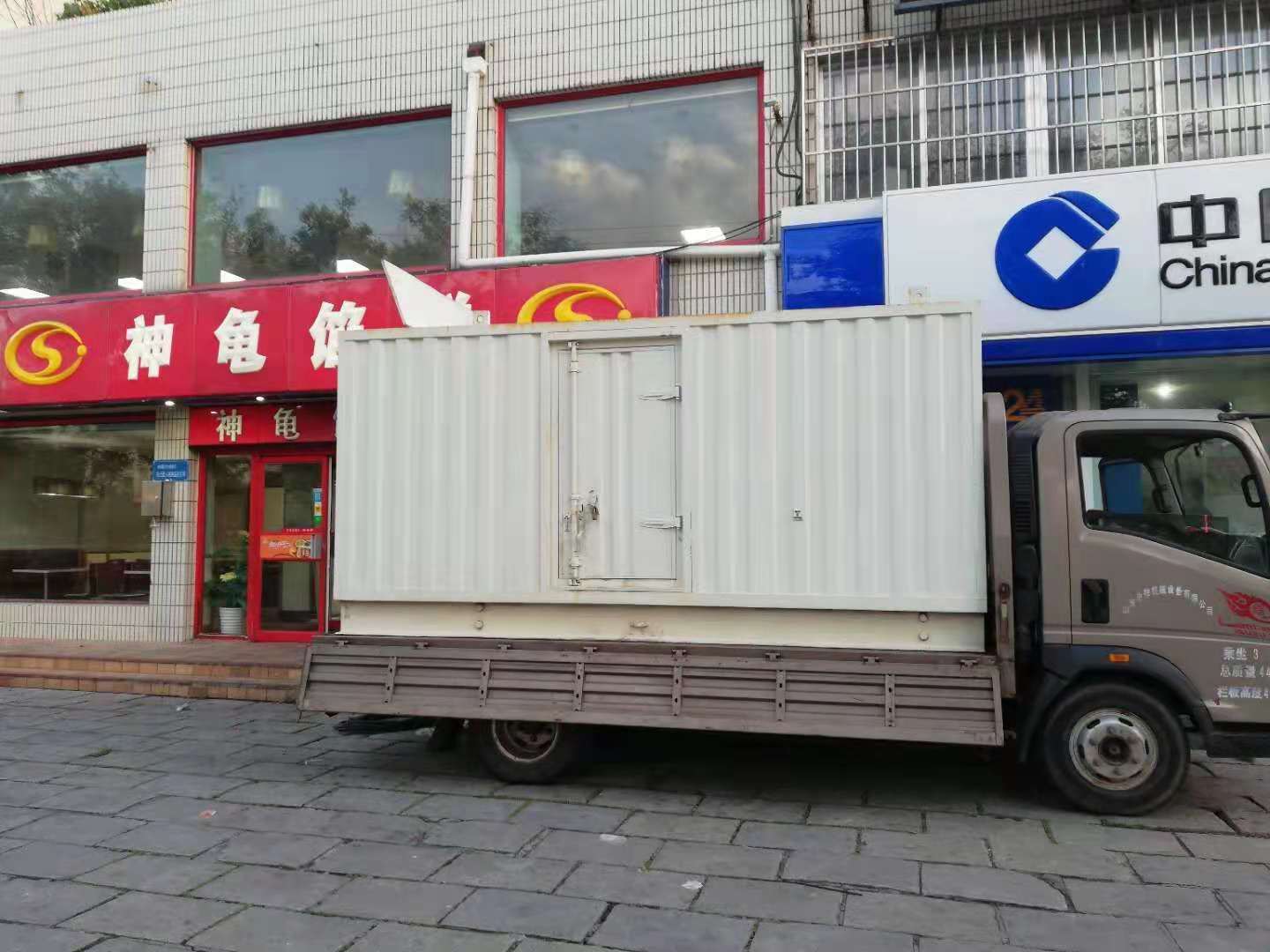 鼓楼出租发电机-柴油发电机组错误的启动方式